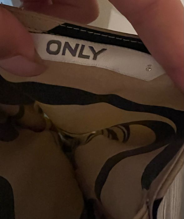 Рокля на марката ONLY