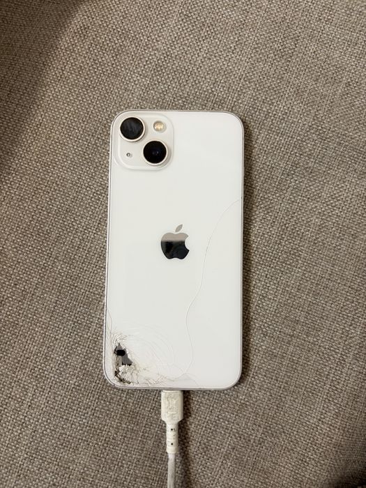 iPhone 13, 128 ГБ, белый