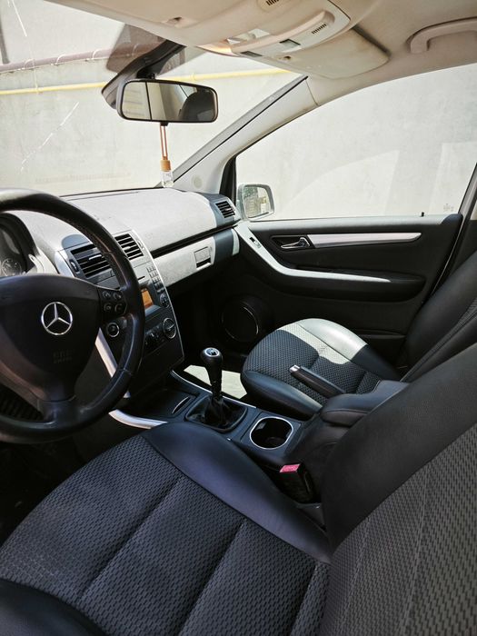 MERCEDES-BENZ A-Class 2010 — imagine 5