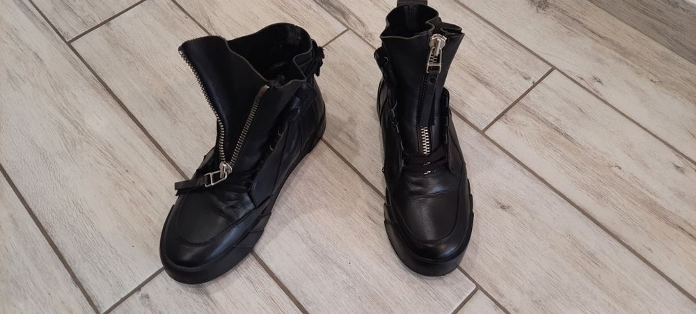 Дамски кожени обувки - естествена кожа 38