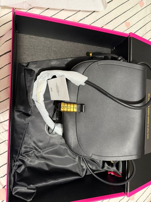 Pinko оригинална голяма  чанта