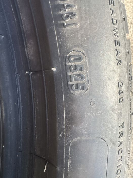 PIRELLI pZero 255 40 R19 P-ZERO PZ4 XL 100Y