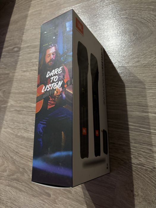 Продам микрофоны JBL