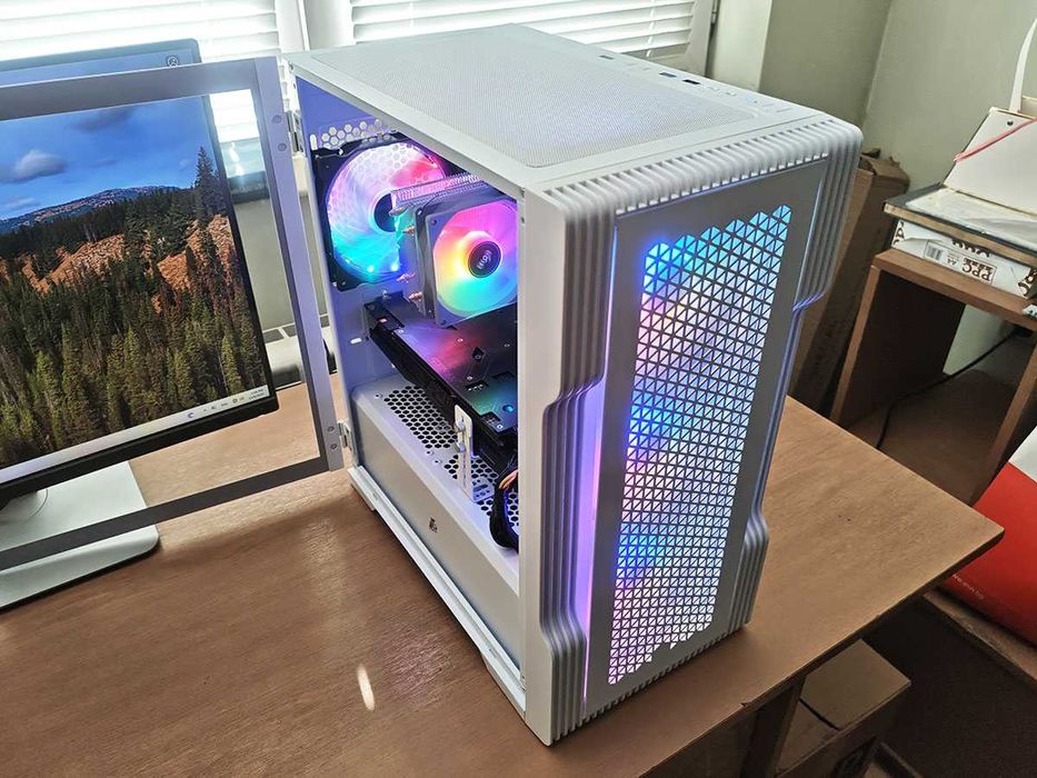 Геймърски компютър, Ryzen 3500x, Asus Rog Strix 1070, 16gb Ram, 960Gb