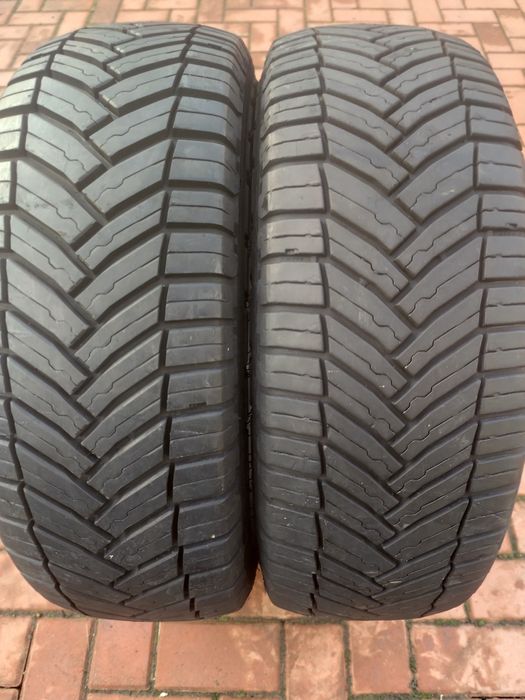 2 anvelope Michelin agilis crossclimate 215-60-17 c