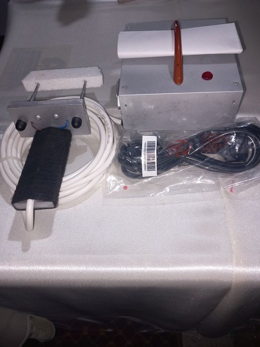 Transformator electric asomare