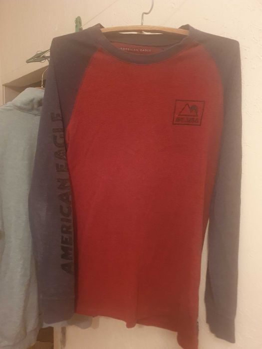 Продаются свитера,олимпийка