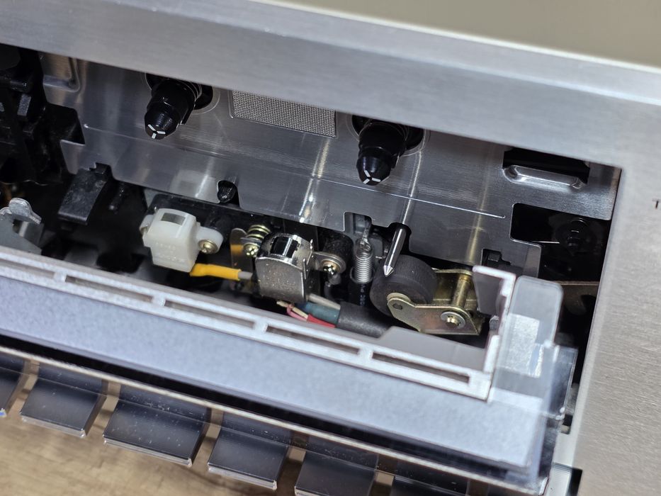 Casetofon deck SONY TC-K15, vumetre pe ace, argintiu, retro hi-fi