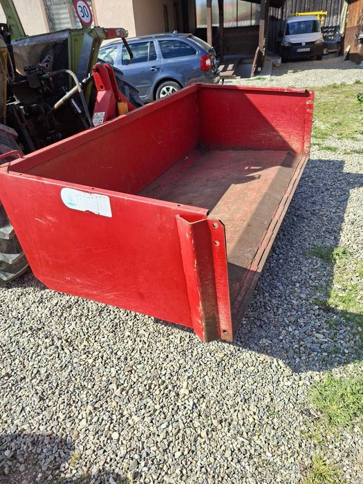 CUPApentru Tractor basculabil Hidraullica