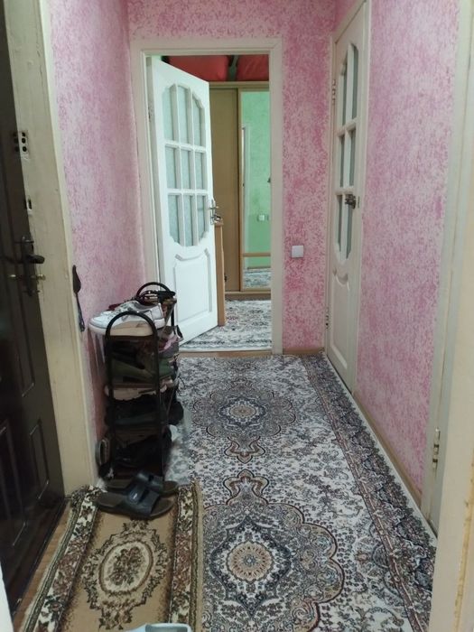 Срочно продаётся квартира Мирабадский р-н Куйлюк массив 1 2/4/4