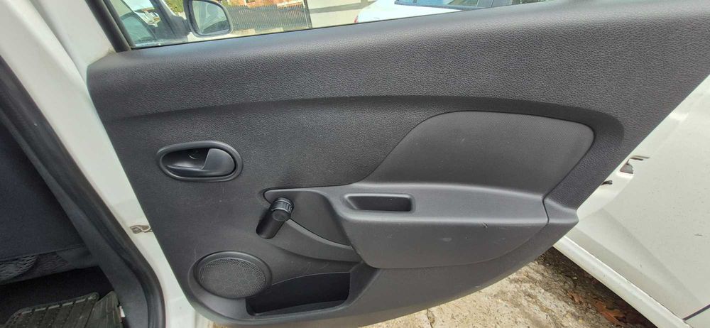 Vanzare DACIA SANDERO 2016