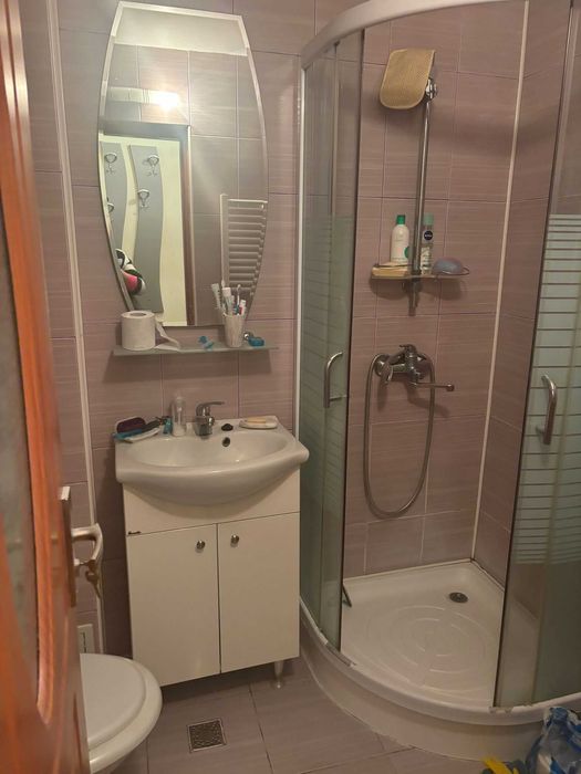 Garsonieră de vânzare