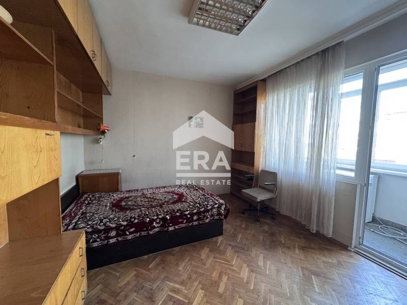 Продава се Тристаен апартамент в Варна, Окръжна болница - 86 кв.м за 1412 €/кв.м - Снимка #8
