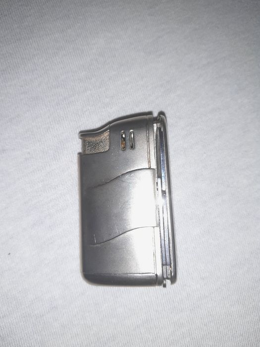 Brichete din  metal, de colectie sau pt. folosit