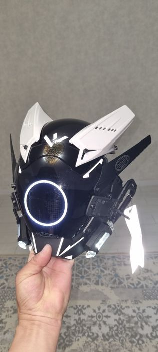 Маска, киберпанк,