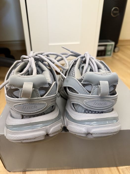 Balenciaga Track 36