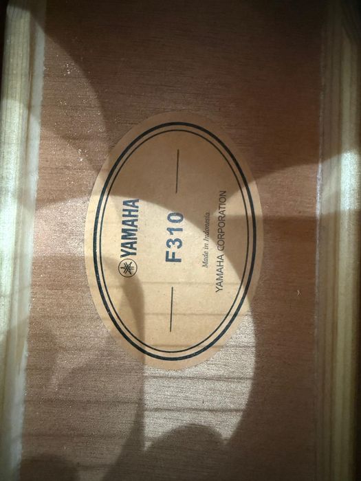 Продам гитара YAMAHA F310
