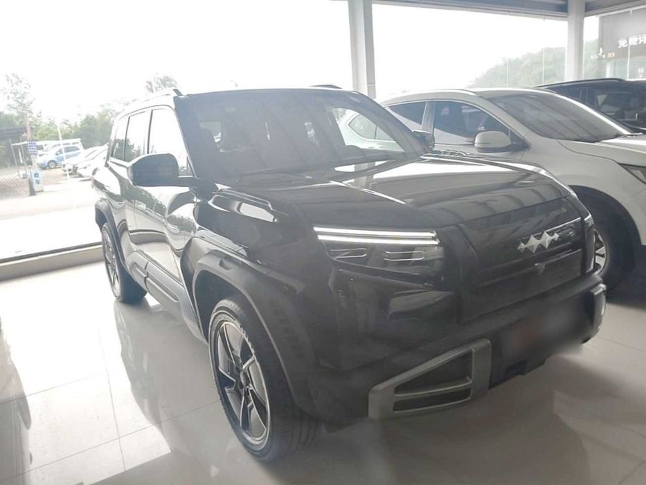 BYD FangChengBao Leopard 3