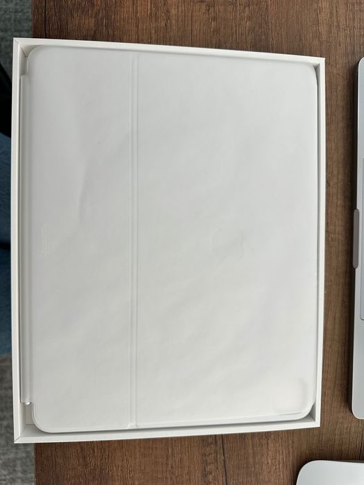 iPad Magic Keyboard -  iPad Pro 13”