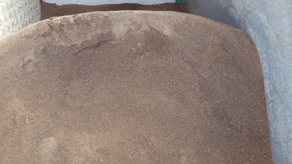 Пресята тор за трева, разсад, зеленчуци и други (3мм сито)