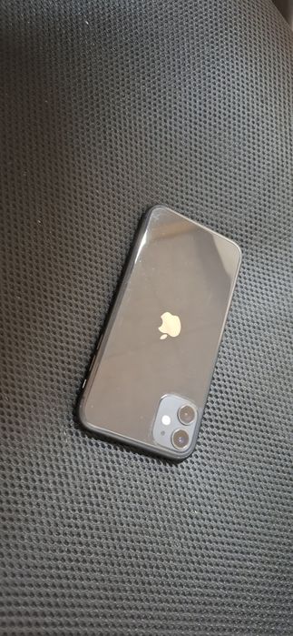 Продам IPhone 11