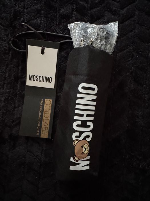 Umbrela Moschino