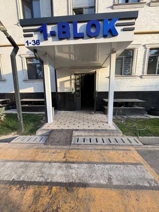 Chilonzor 24 kv Hamkor bank oldidi yertola arendaga beriladi 60 kvadra