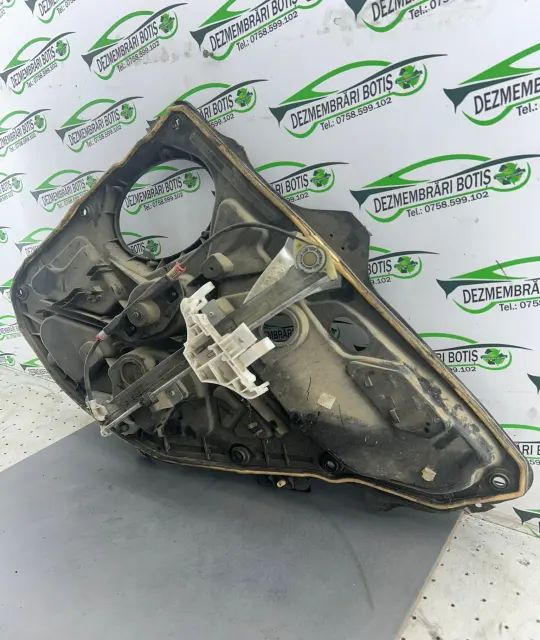 Panou interior usa+macara geam spate stanga manuala 2S61A045H23A