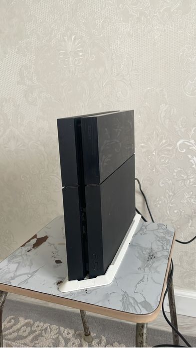 PS4, 1 джостик идеал