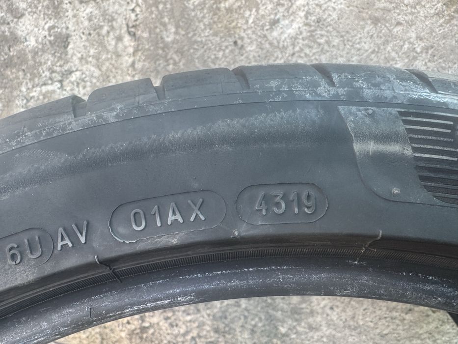 Michelin PilotSport 235/40/19