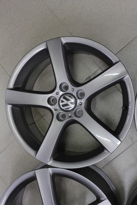 Джанти 17" VW Caddy, Golf, Touran