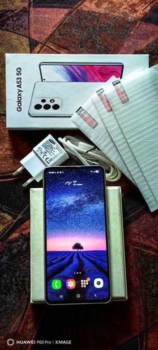 SAMSUNG GALAXY A53-Топ състояние.Стъклен кейс,3бр