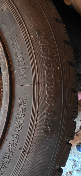 4jante cu cauciucuri iarna 215/65/r 16