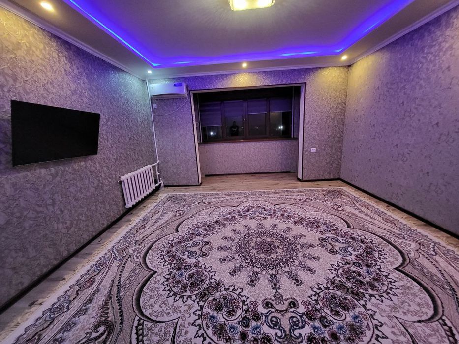 Chilonzor Algaritim qizil warq 9 etajli dom 6 etaji 3 hona