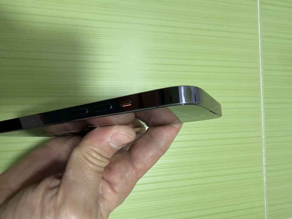 iPhone 14 pro - pentru piese