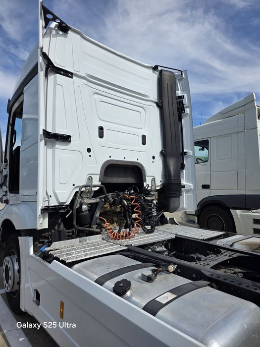 Vânzare Cap tractor Mercedes actros