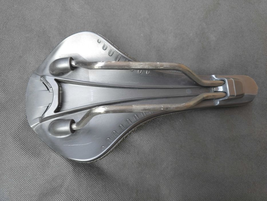 SRAM GX Eagle AXS, Fizic Adaptive R1
