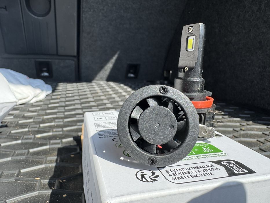 Лед H15 6000 k. Крушки.