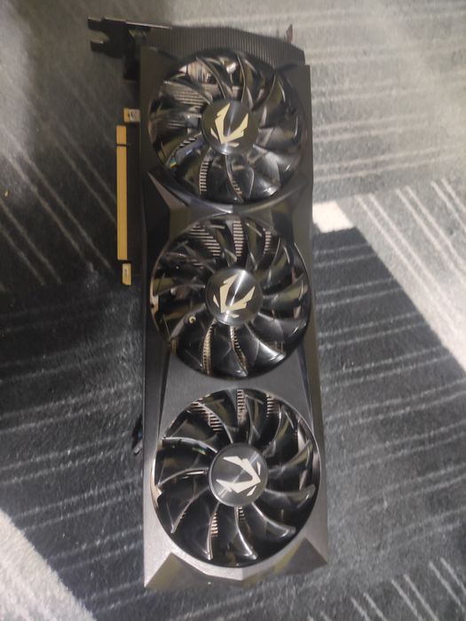 Vând RTX2080 ZotacGaming 3xFans