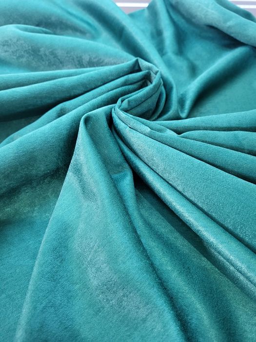 Draperie verde smarald semiopacă 260 x 200 cm