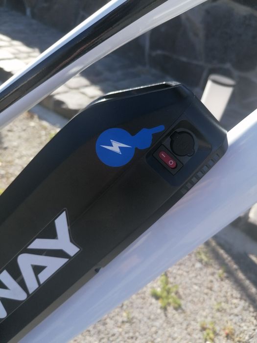 Bicicleta electrica noua