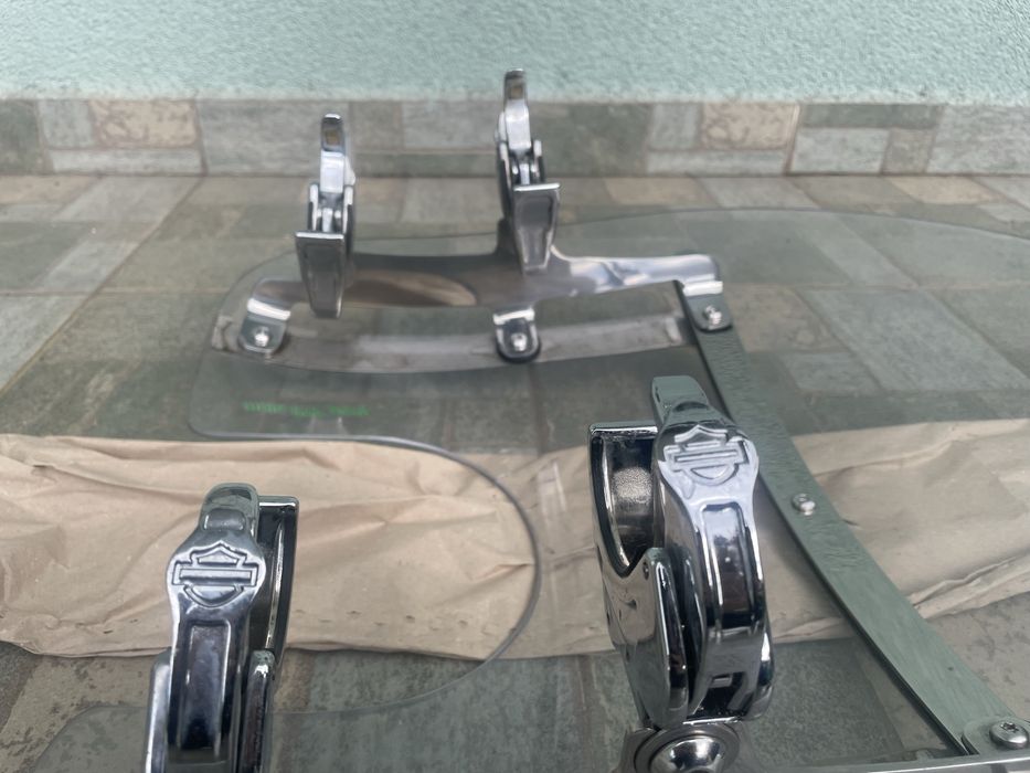Harley Davidson слюда