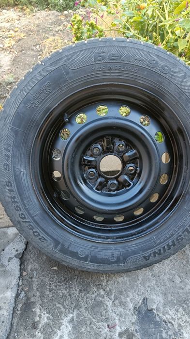 Продам запаску на