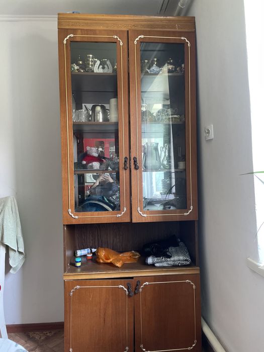 Продам стенки в хорошем состоянии