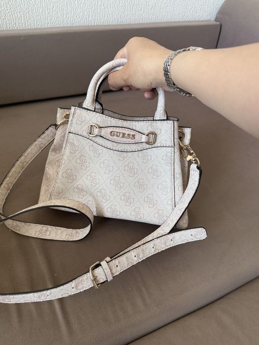 Сумка Guess. Оригинал