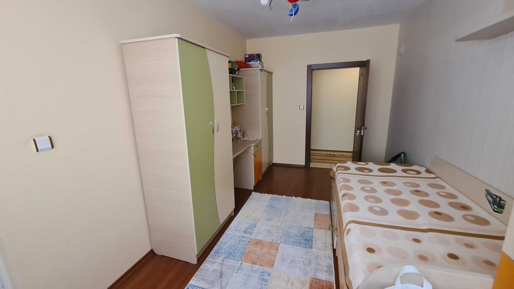 Дава се под наем Тристаен апартамент в Разград, Бели Лом - 94 кв.м за 359.04 € - Снимка #10
