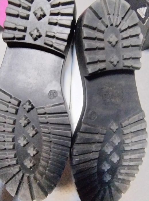 Pantofi albi piele 38