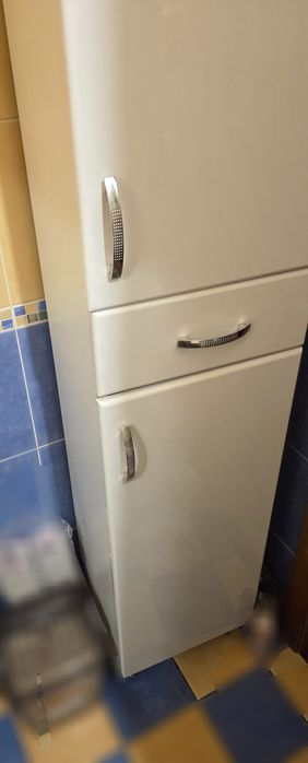 Шкаф пенал для ванной