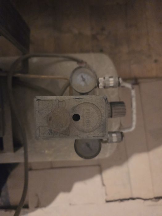 Компрессор сатылады