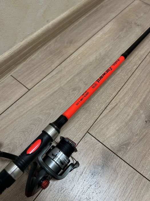 Спининг Въдица Като НОВА